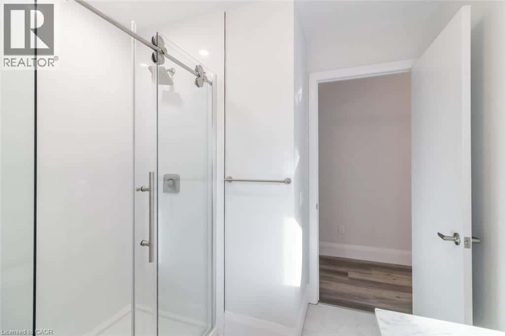 Kitchener — Kitchener - Photo 4 of 22