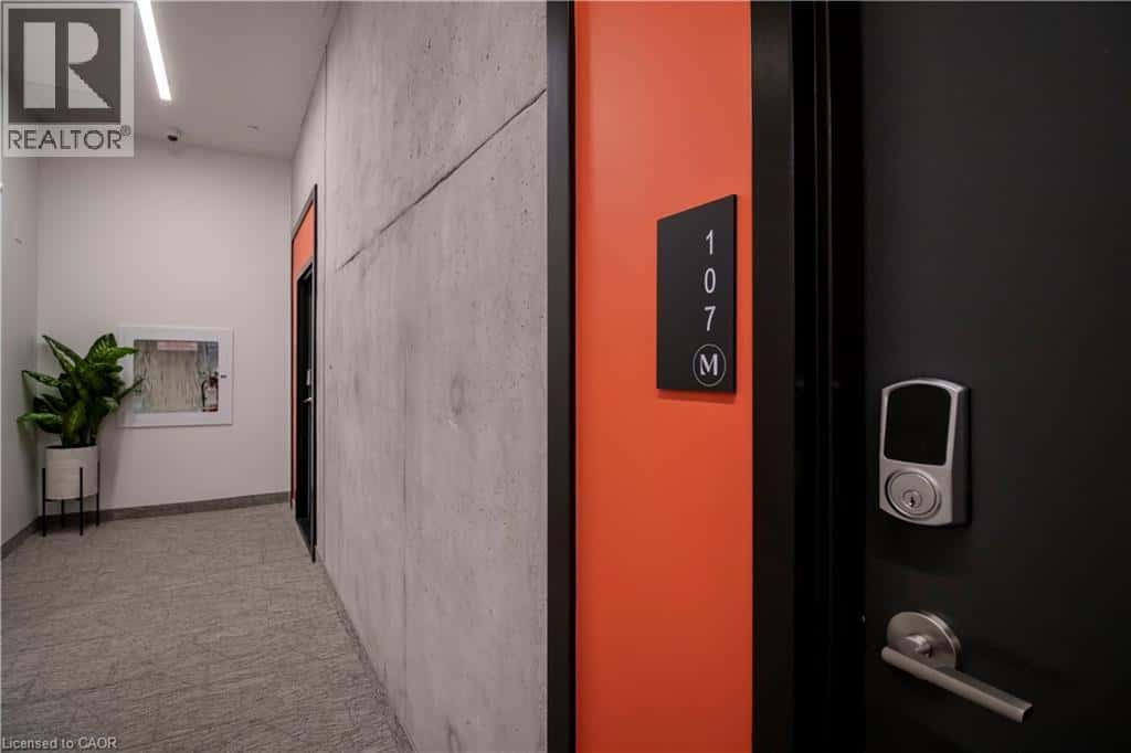 Waterloo — Waterloo - Photo 3 of 41