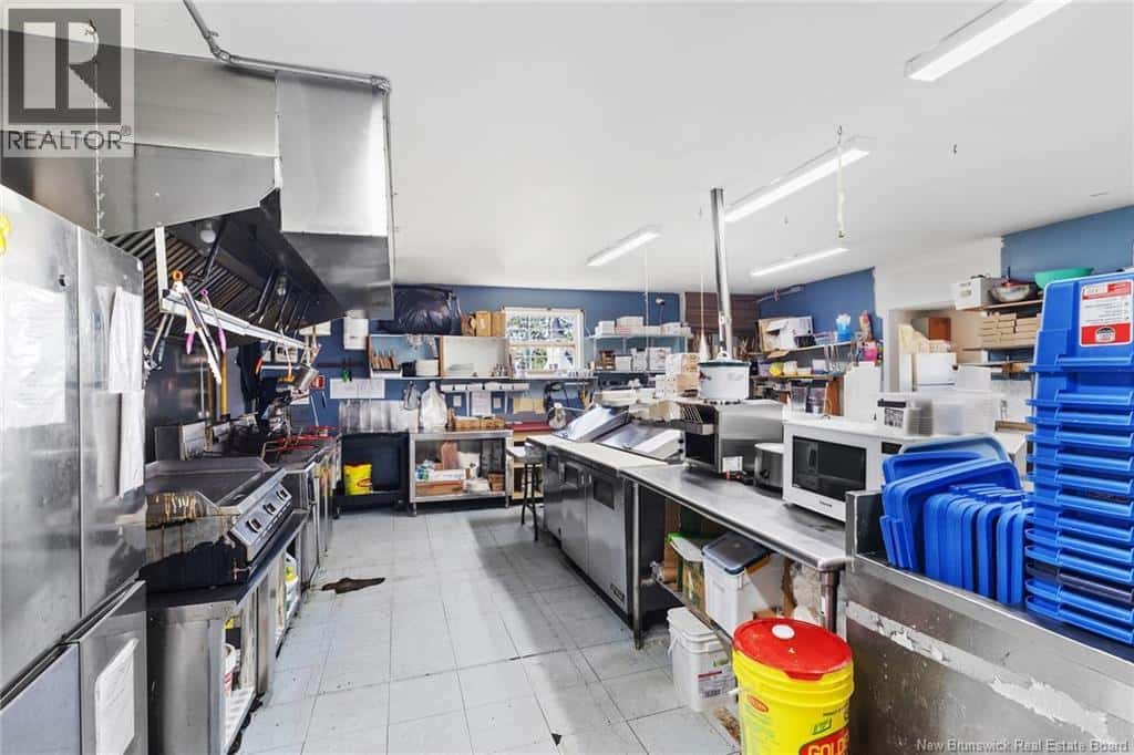 240 Main Street — Chipman, New Brunswick - Photo 2 of 100