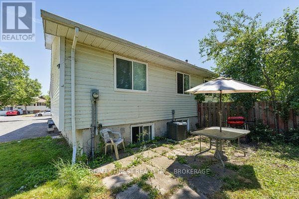 Kingston (Central City West) — Kingston (Central City West) - Main photo