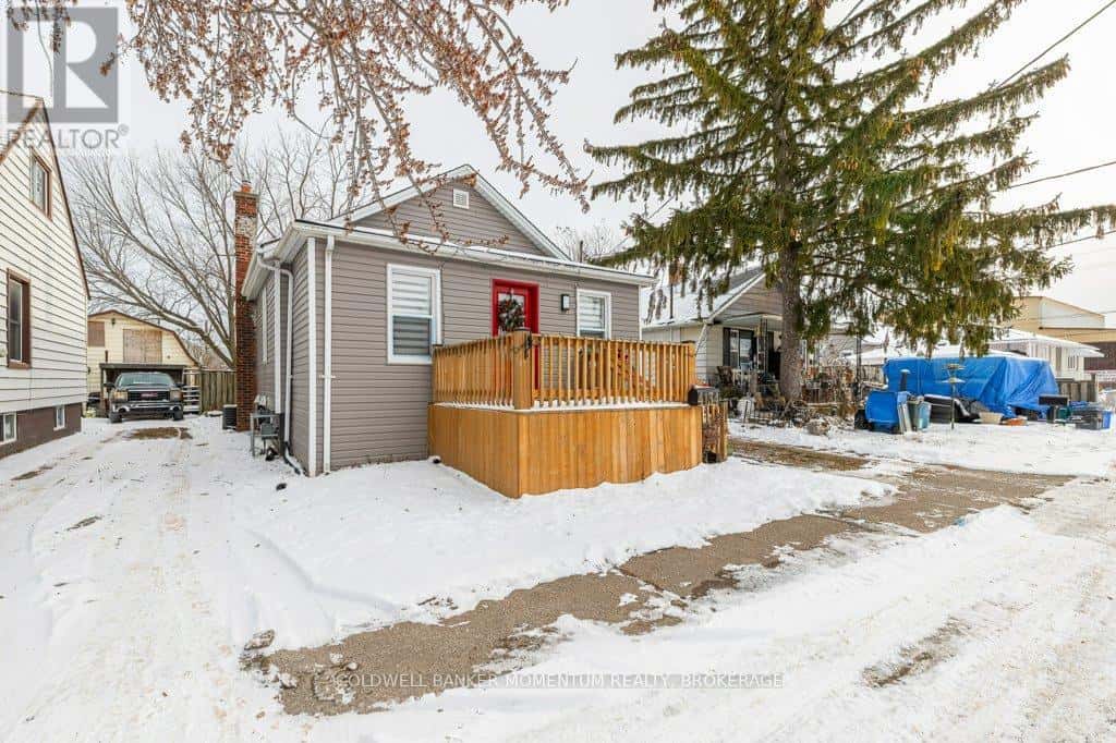 Niagara Falls (Downtown) — Niagara Falls (Downtown) - Photo 3 of 41