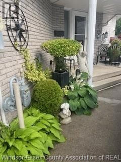 Windsor — Windsor - Main photo