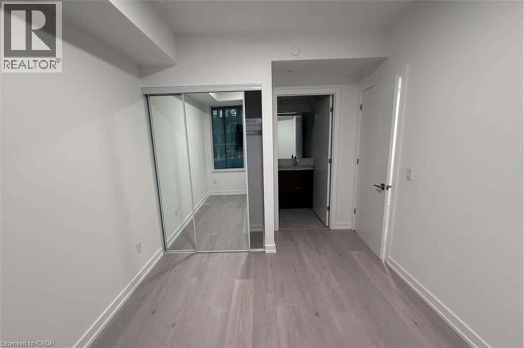 2501 SAW WHET Boulevard Unit# 251 — Oakville - Photo 5 of 22