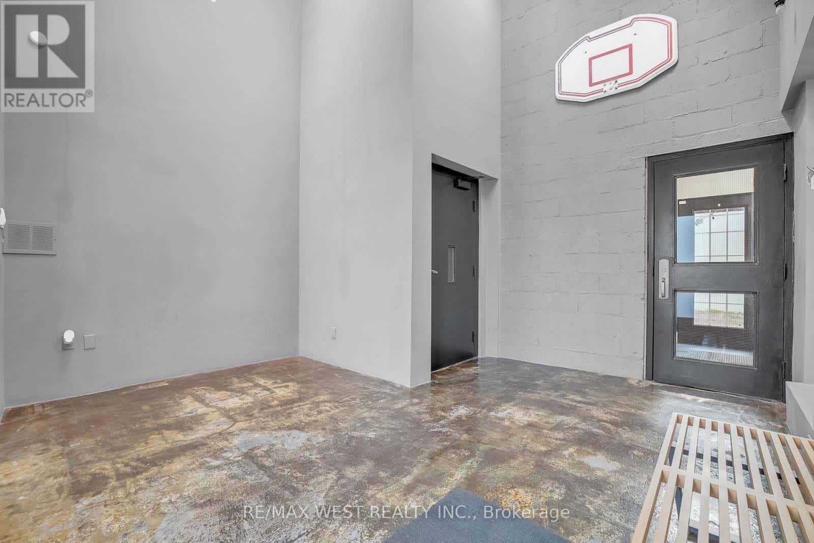 53 ARGYLE STREET — Toronto (Trinity-Bellwoods), Ontario - Photo 5 of 96