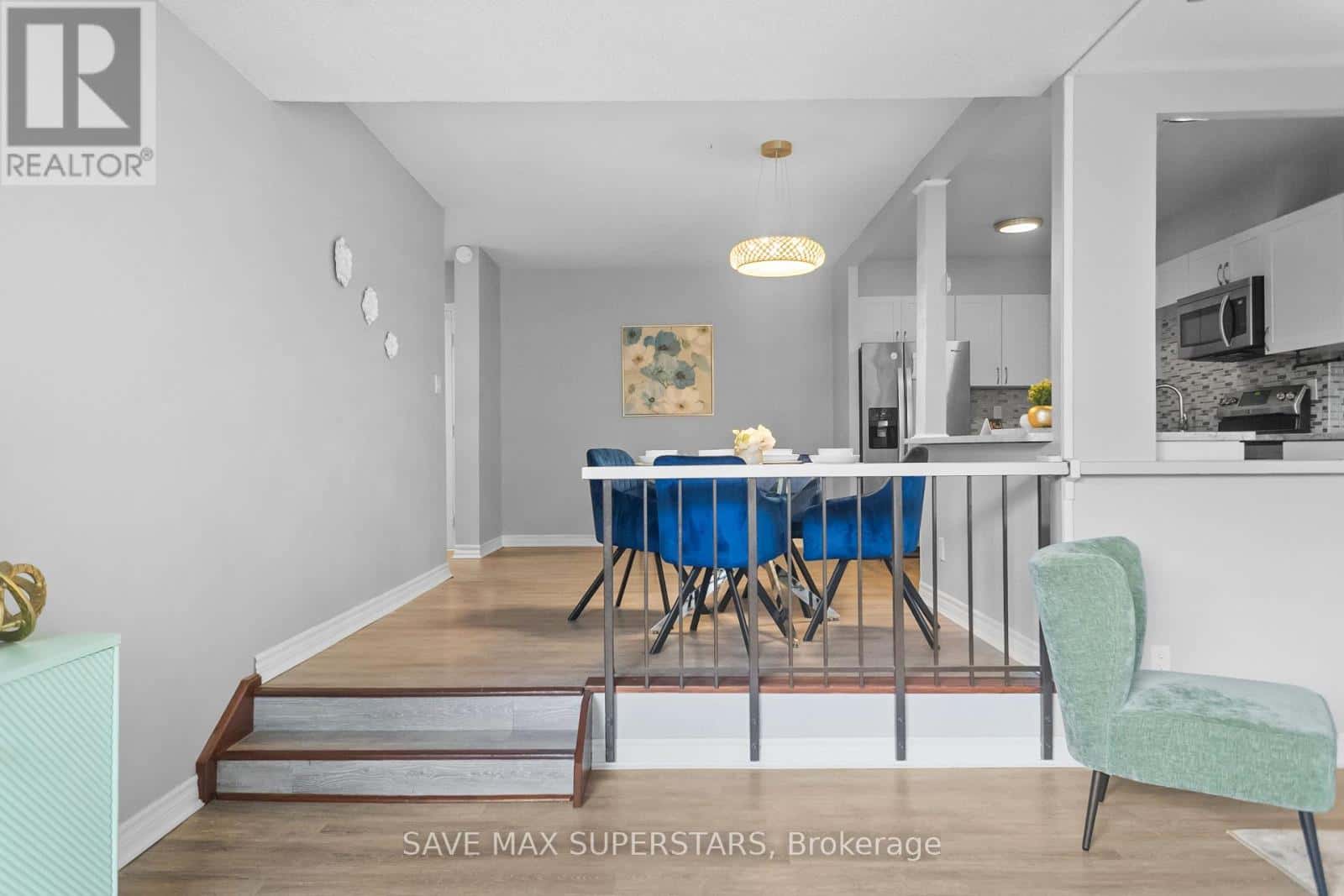 Richmond Hill (North Richvale) — Richmond Hill (North Richvale) - Photo 4 of 38