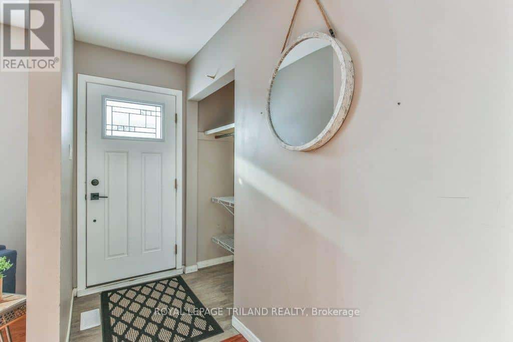 London North (North H) — London North (North H) - Photo 5 of 39