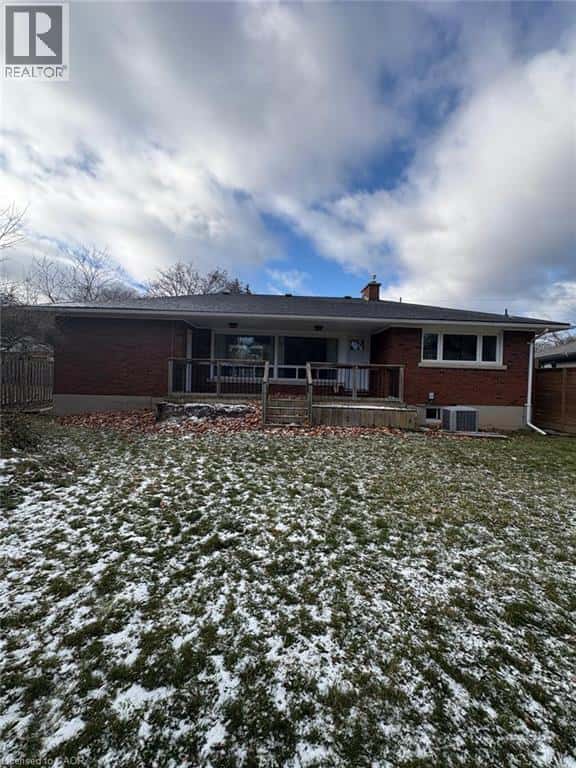 St. Catharines — St. Catharines - Photo 5 of 31