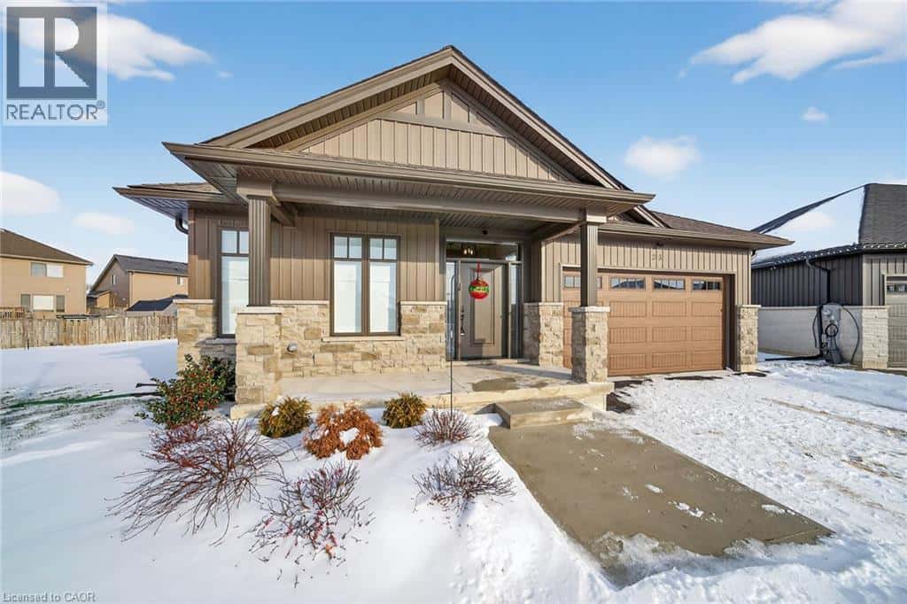 24 CRADDOCK Boulevard Unit# 23 — Jarvis, Ontario - Photo 3 of 50