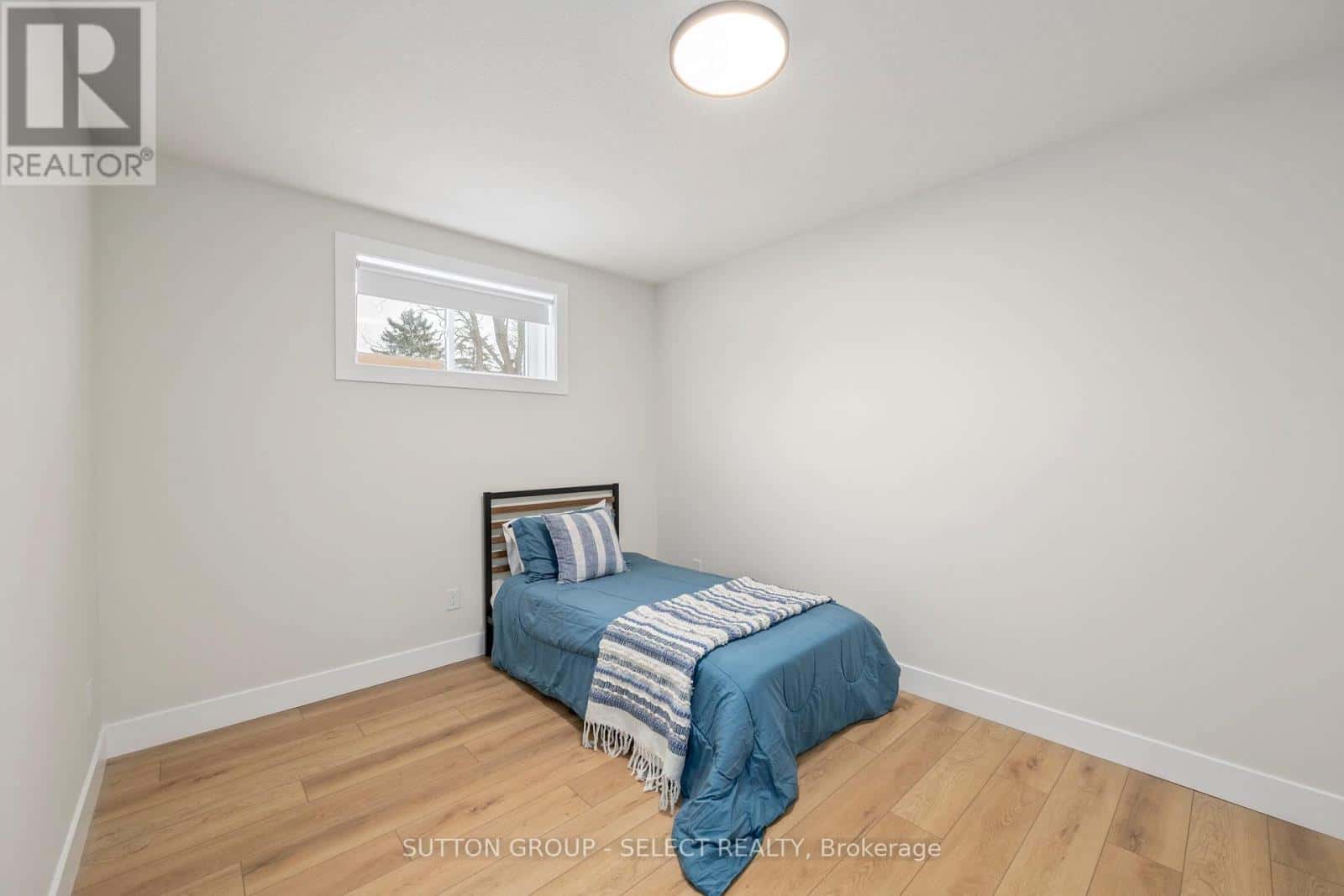 Southwold (Talbotville) — Southwold (Talbotville) - Photo 2 of 49