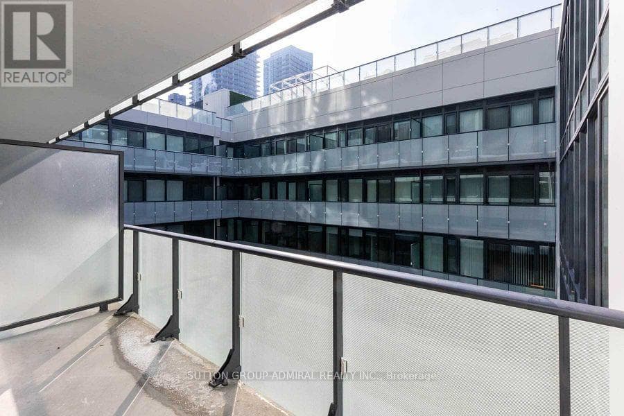 634 - 161 ROEHAMPTON AVENUE — Toronto (Mount Pleasant East) - Main photo