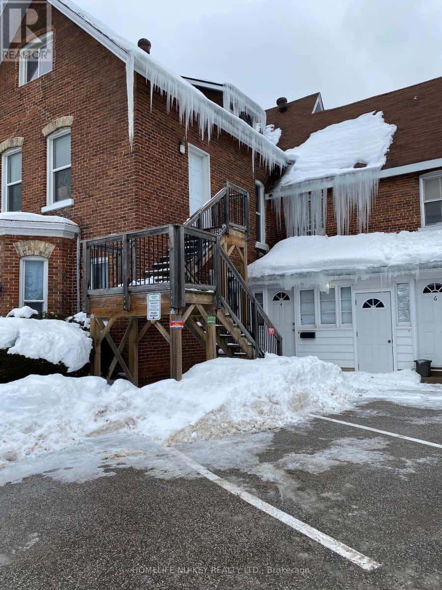 Barrie (City Centre) — Barrie (City Centre) - Photo 3 of 11