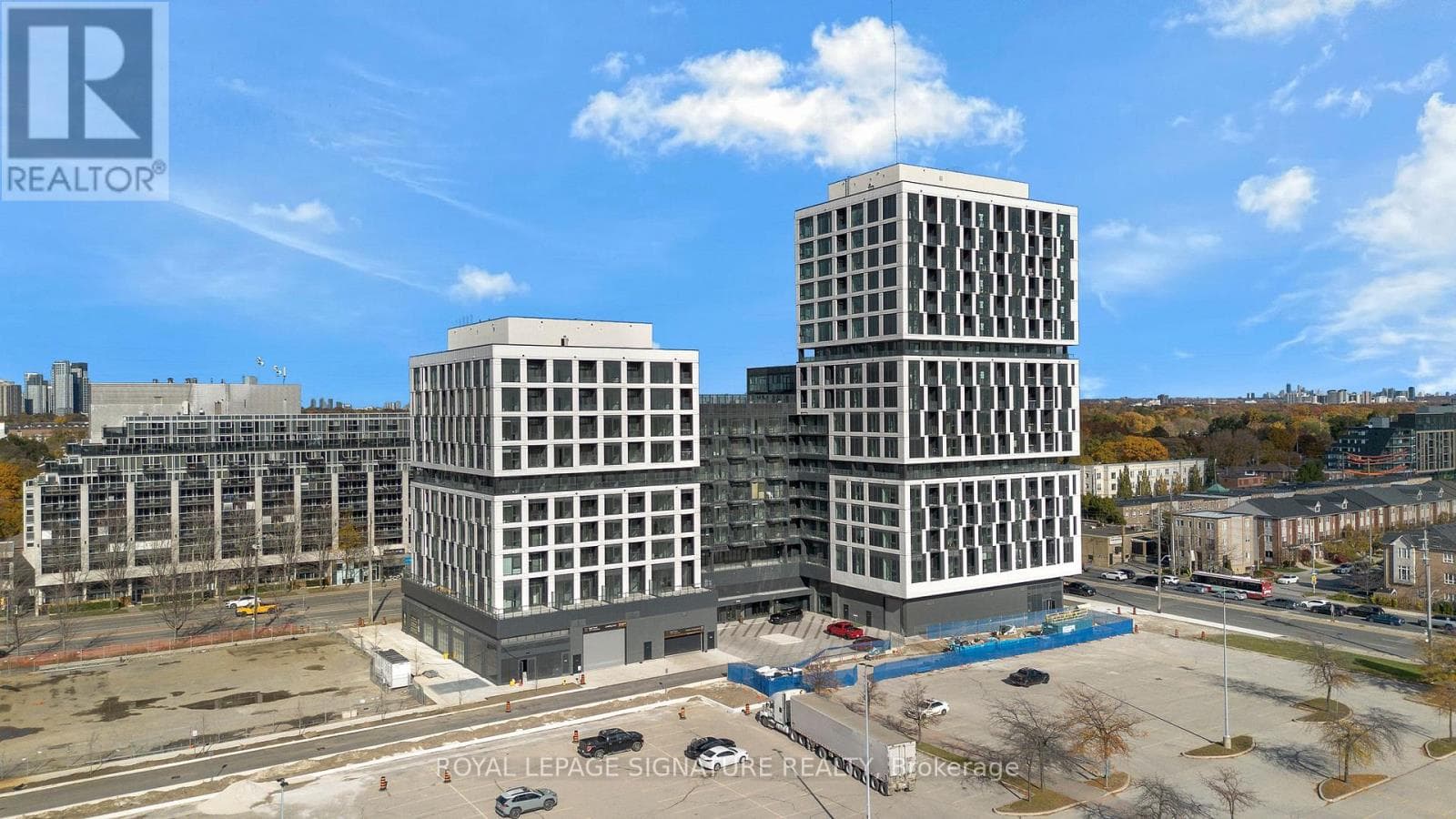 Toronto (Islington-City Centre West) — Toronto (Islington-City Centre West) - Main photo