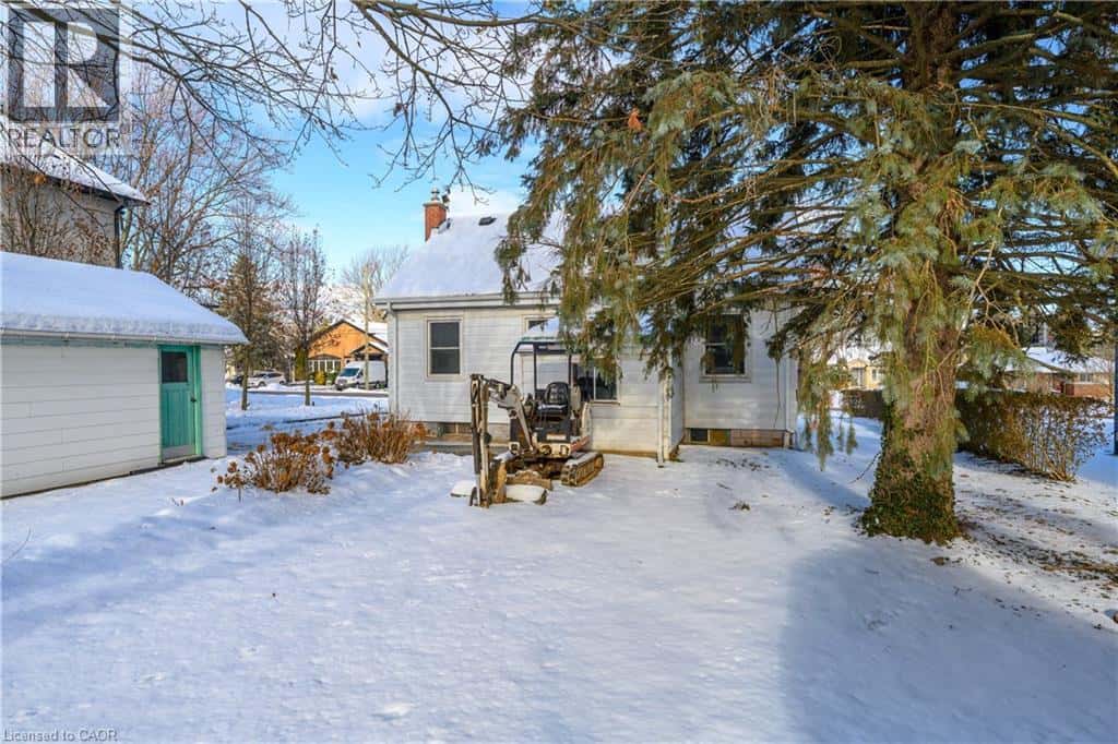 Hamilton — Hamilton - Photo 5 of 50