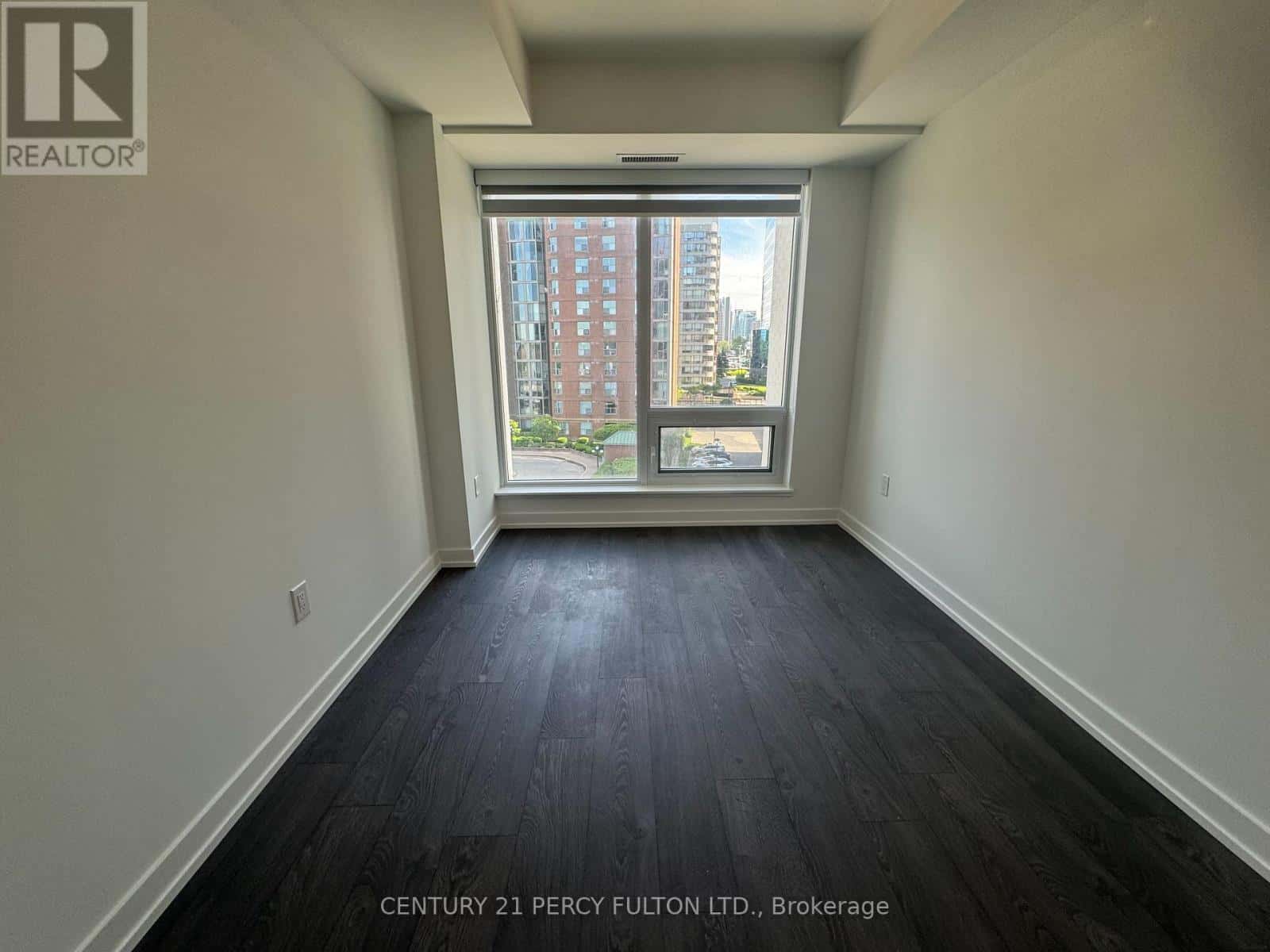 Toronto (Newtonbrook East) — Toronto (Newtonbrook East) - Photo 3 of 45