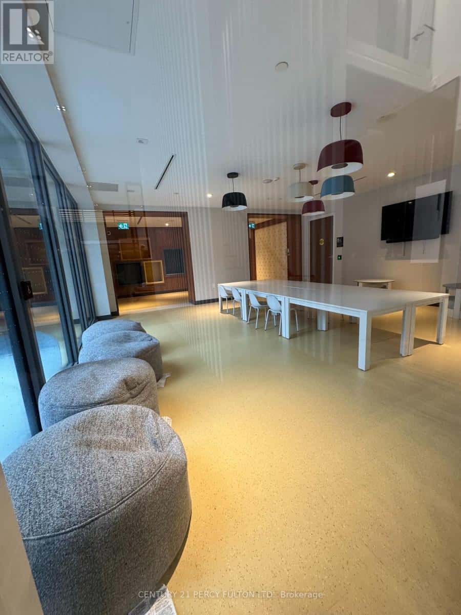 Toronto (Newtonbrook East) — Toronto (Newtonbrook East) - Photo 4 of 45