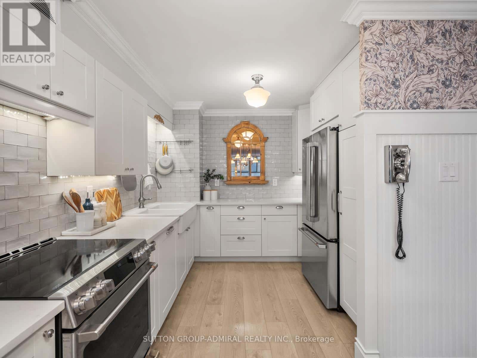 Toronto (Church-Yonge Corridor) — Toronto (Church-Yonge Corridor) - Photo 5 of 50