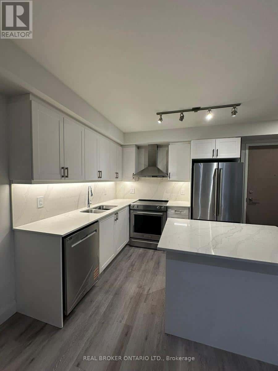 Barrie (0 North) — Barrie (0 North) - Photo 3 of 15