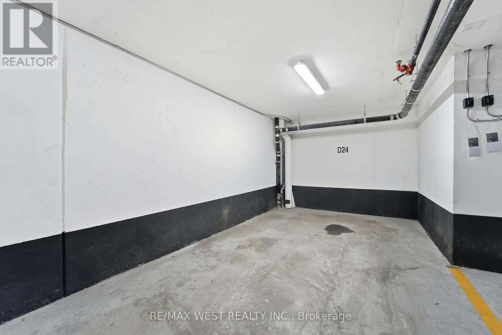 Toronto (Stonegate-Queensway) — Toronto (Stonegate-Queensway) - Photo 5 of 33