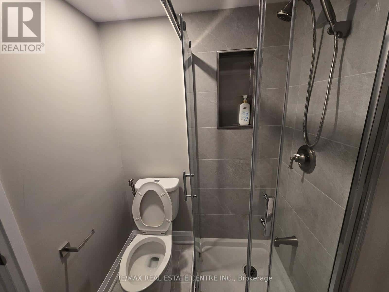 Milton (CB Cobban) — Milton (CB Cobban) - Photo 5 of 40