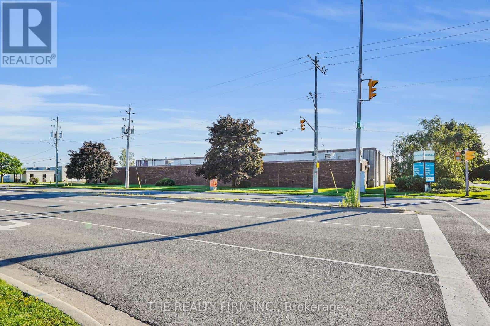 993 ADELAIDE STREET S — London South (South Z) - Photo 5 of 28