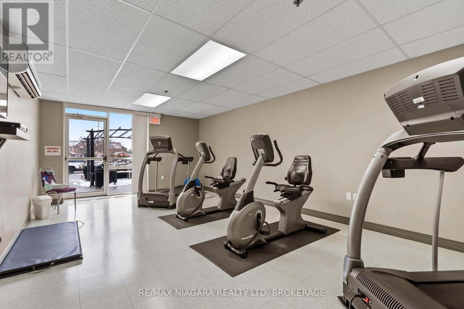 St. Catharines (Rykert/Vansickle) — St. Catharines (Rykert/Vansickle) - Photo 4 of 39