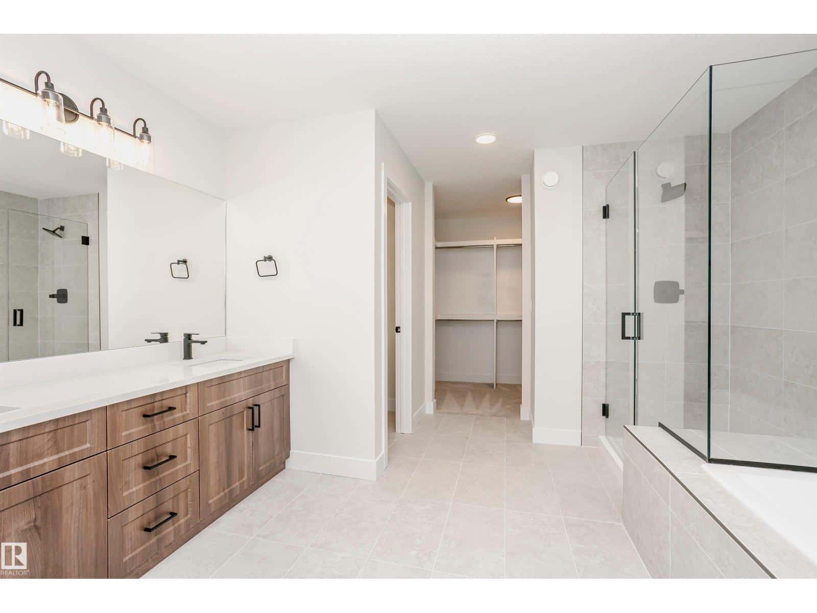 Beaumont — Beaumont - Photo 5 of 16