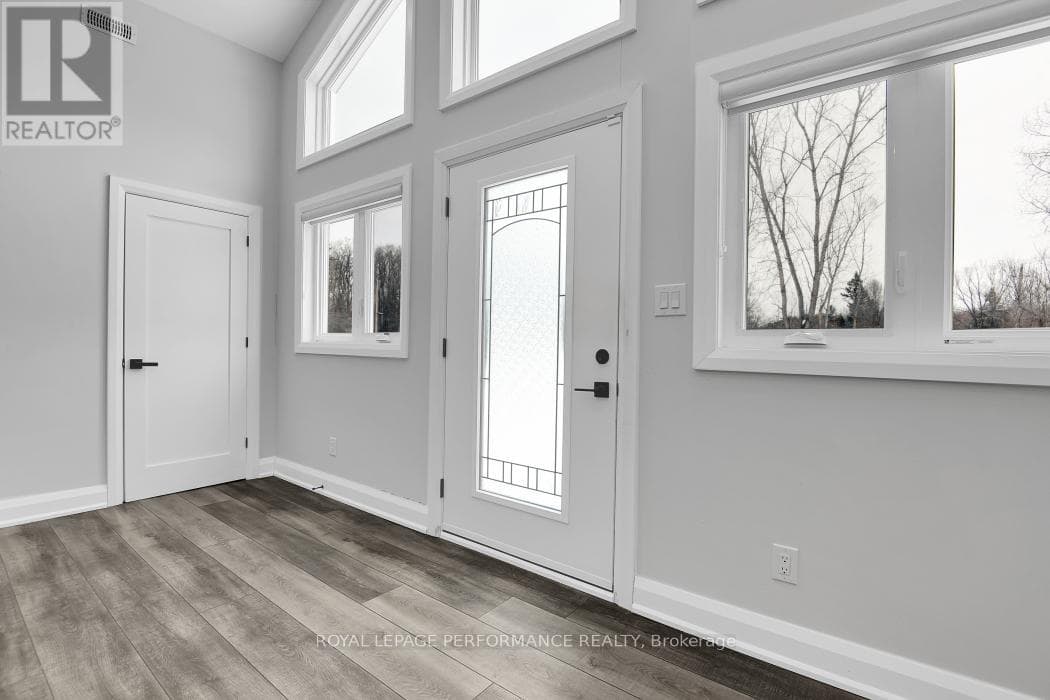 Ottawa — Ottawa - Main photo