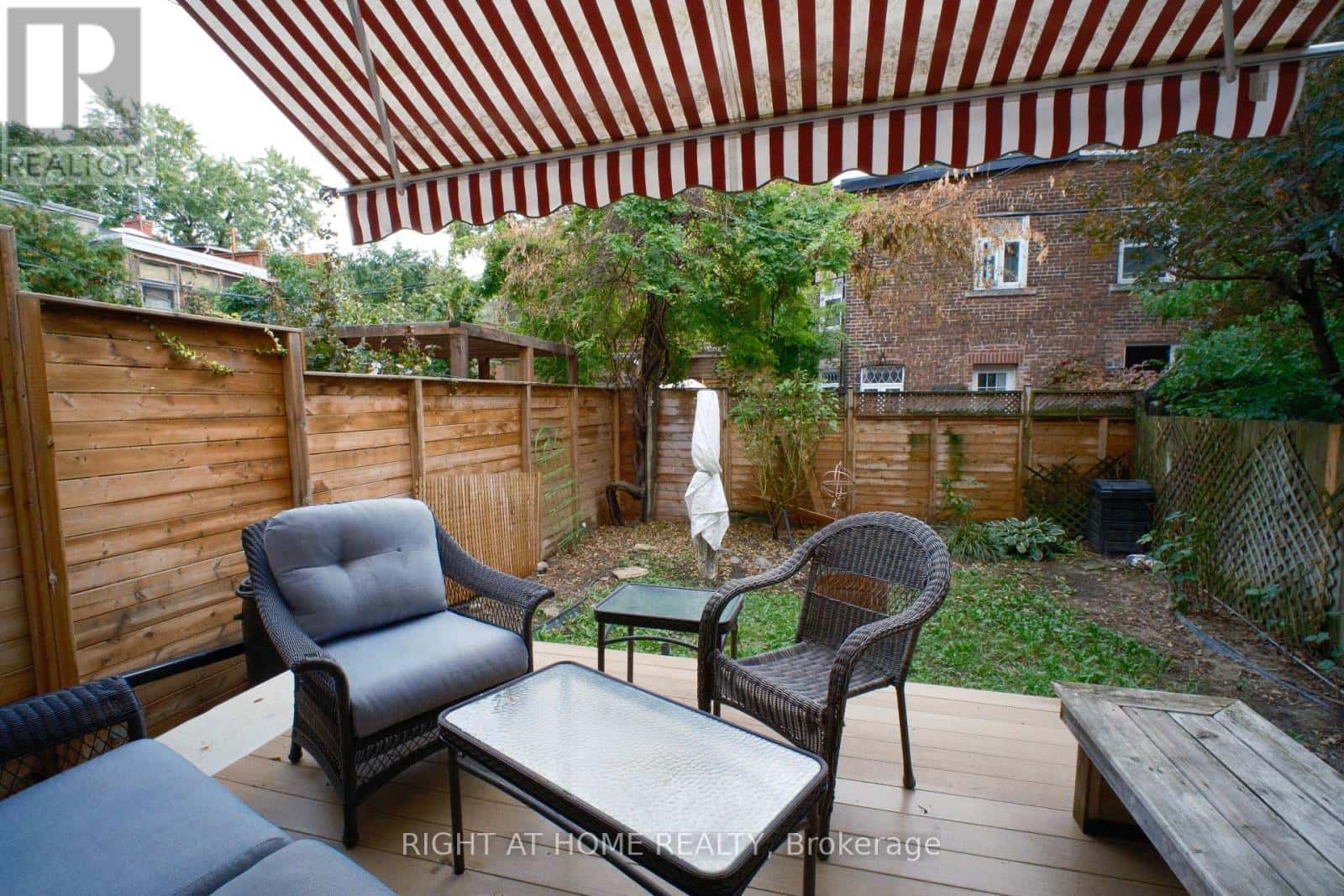 Toronto (Annex) — Toronto (Annex) - Photo 3 of 28