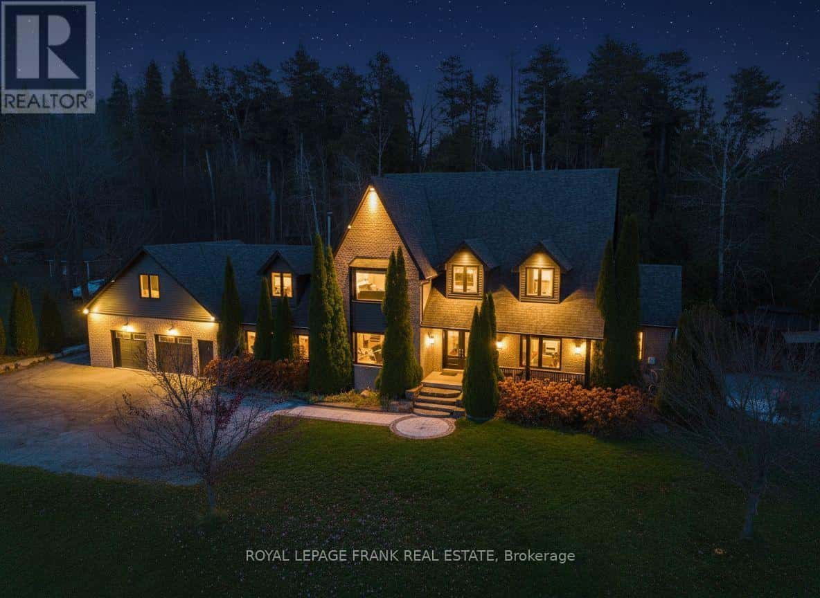 300 SNUG HARBOUR ROAD — Kawartha Lakes (Fenelon), Ontario - Photo 2 of 50