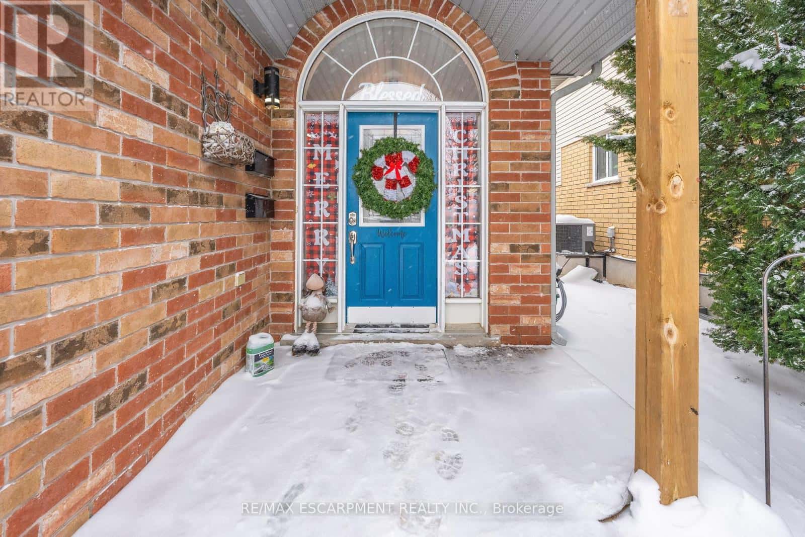 85 BISCAYNE CRESCENT — Orangeville, Ontario - Photo 5 of 45