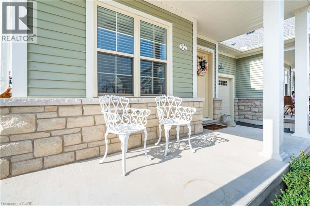 22 SOUTH COAST Circle — Crystal Beach, Ontario - Photo 2 of 39