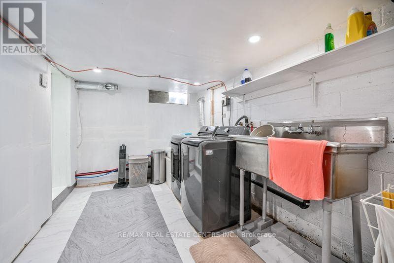 LOWER LVL - 44 ALDRIDGE STREET — Hamilton (Yeoville) - Main photo