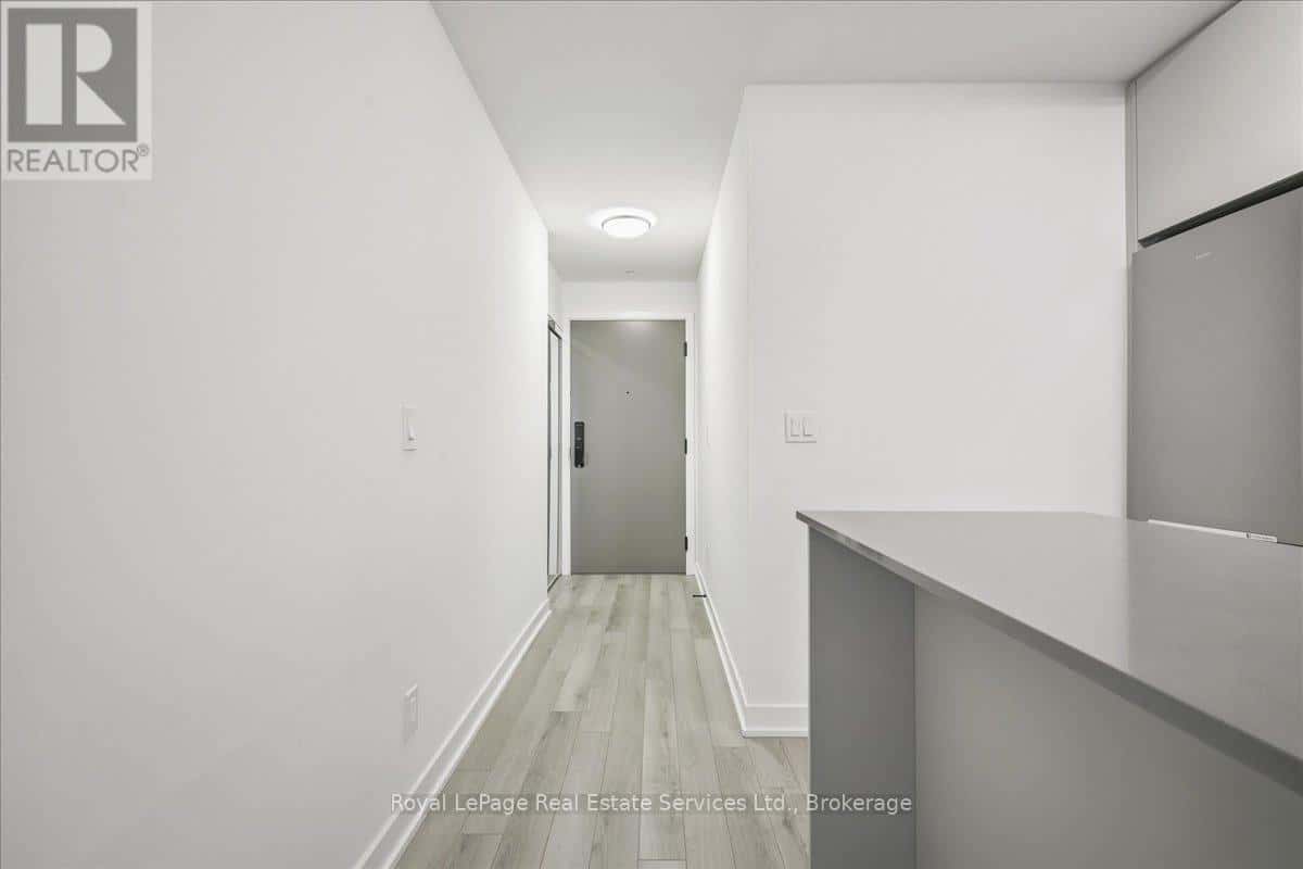 910B - 3071 TRAFALGAR ROAD — Oakville (JM Joshua Meadows) - Photo 5 of 39