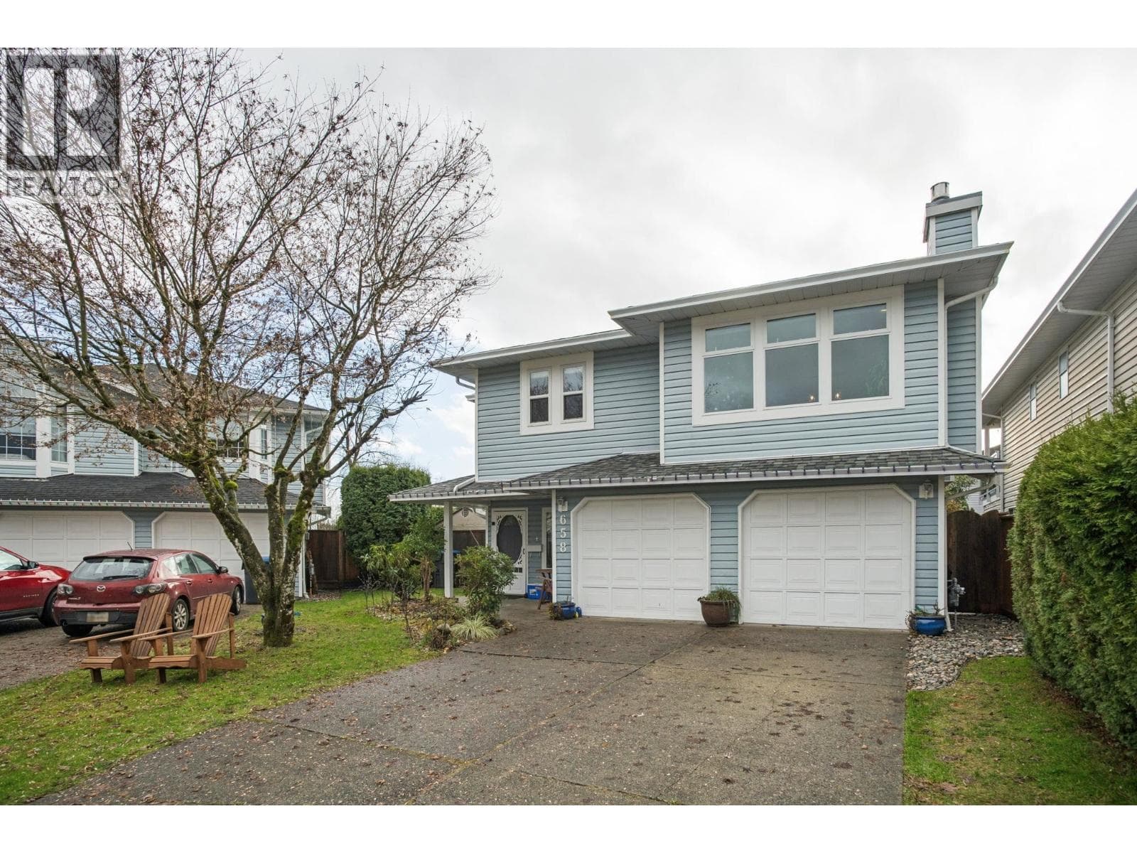658 PENDER PLACE — Port Coquitlam, British Columbia - Main photo