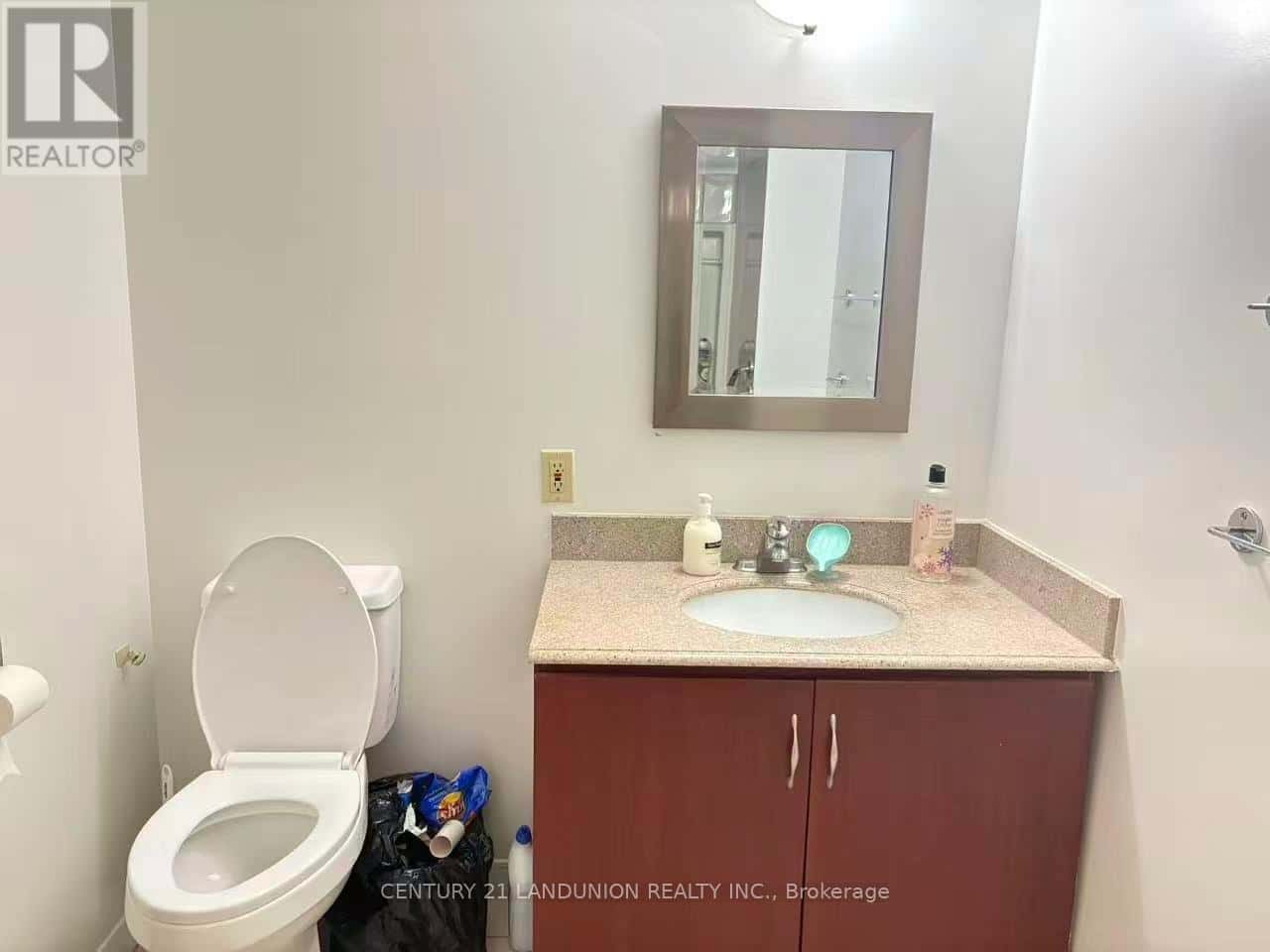 Toronto (Agincourt North) — Toronto (Agincourt North) - Photo 3 of 8