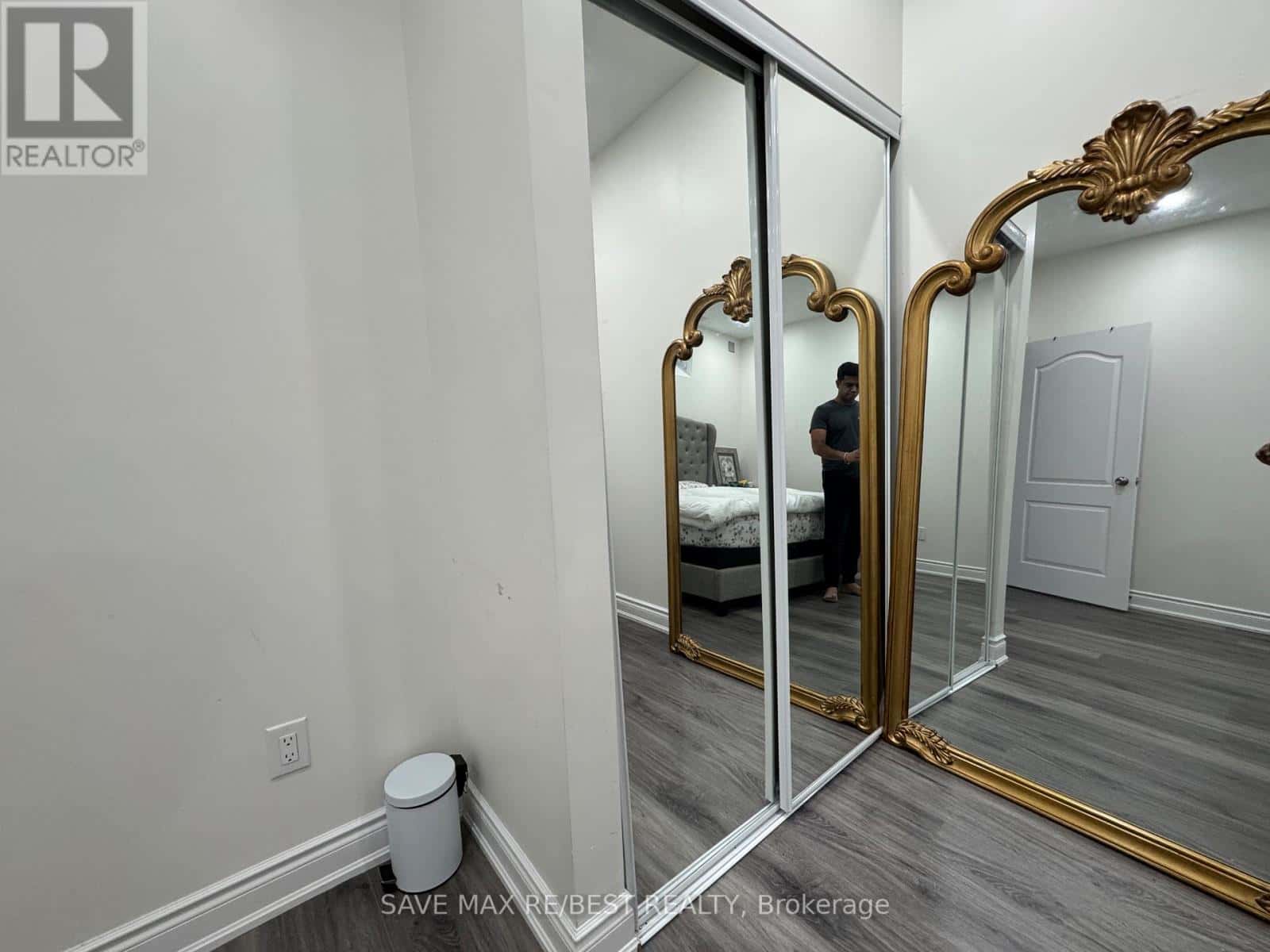 Brampton (Toronto Gore Rural Estate) — Brampton (Toronto Gore Rural Estate) - Photo 3 of 14