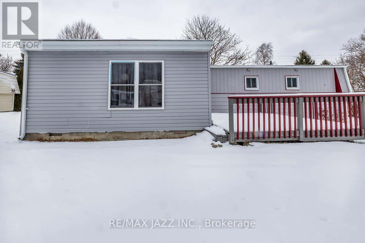 119 WILMOT TRAIL — Clarington (Bowmanville), Ontario - Photo 3 of 76