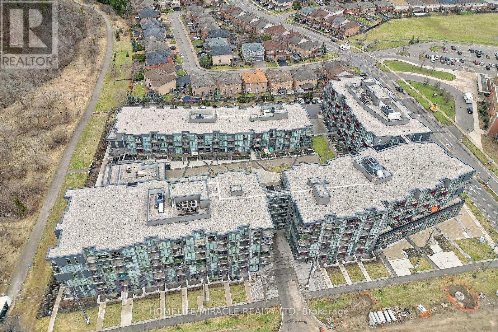 Burlington (Orchard) — Burlington (Orchard) - Main photo