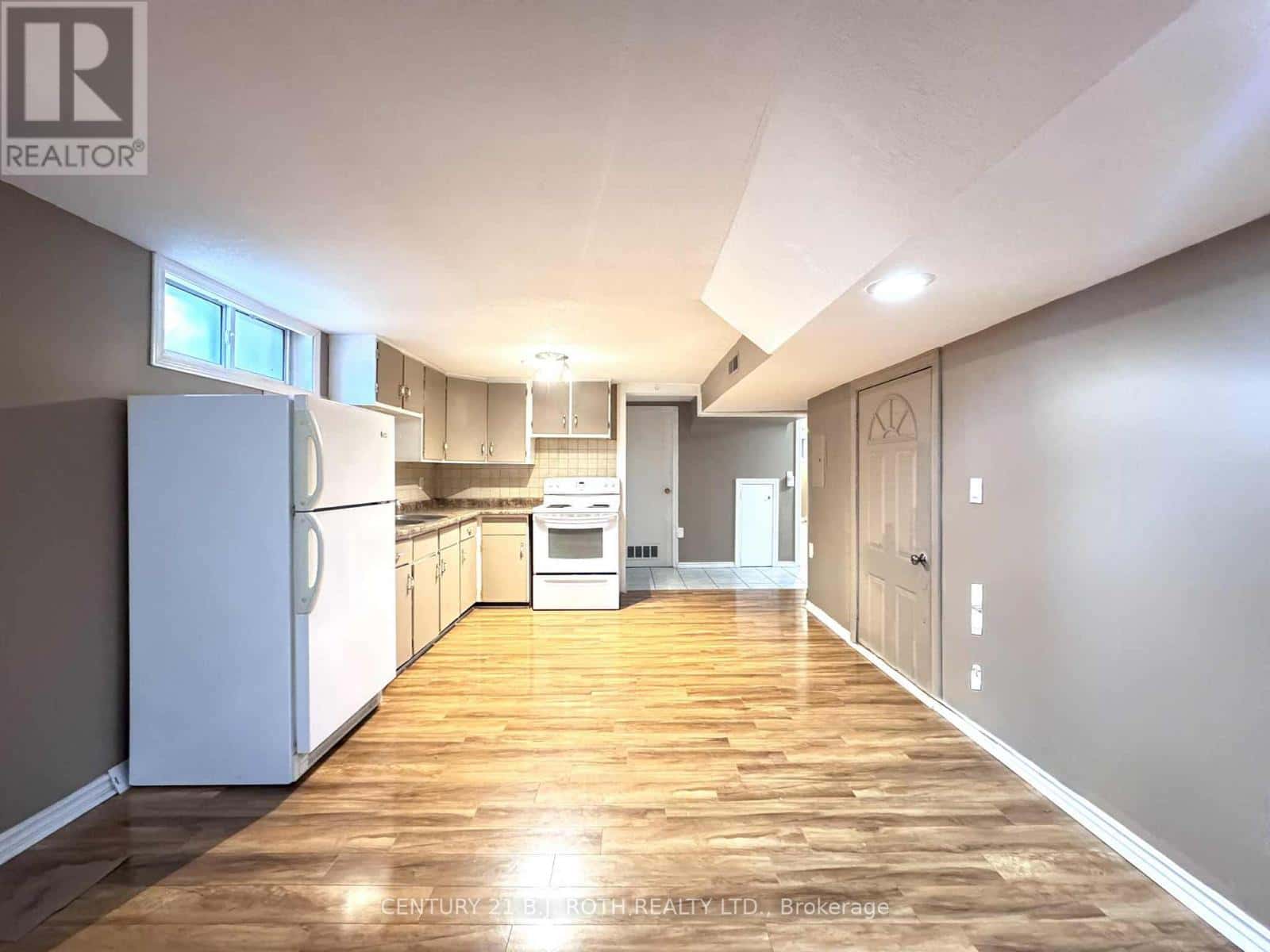 Barrie (Wellington) — Barrie (Wellington) - Photo 5 of 14