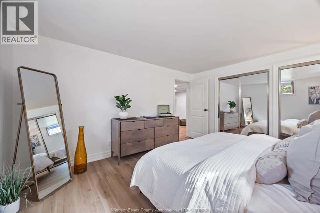 Staples — Staples - Photo 5 of 49