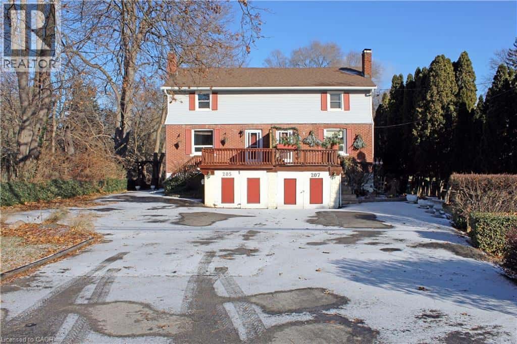 Grimsby — Grimsby - Photo 4 of 24