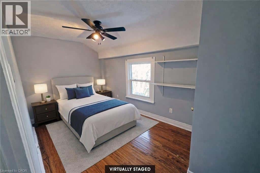 Grimsby — Grimsby - Photo 3 of 24