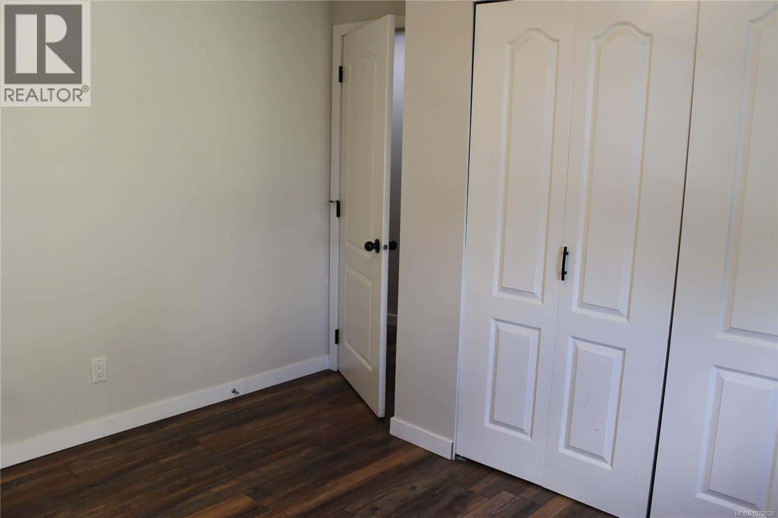 Duncan — Duncan - Photo 5 of 19