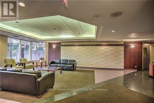 Mississauga (Cooksville) — Mississauga (Cooksville) - Photo 3 of 39