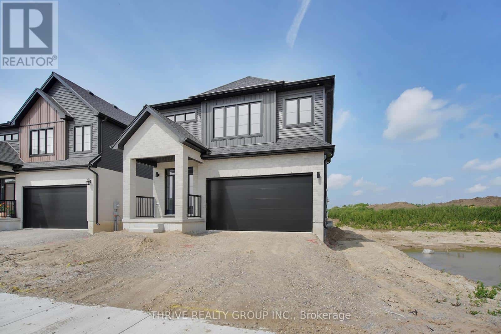 3084 BUROAK DRIVE — London North (North S), Ontario - Photo 4 of 38