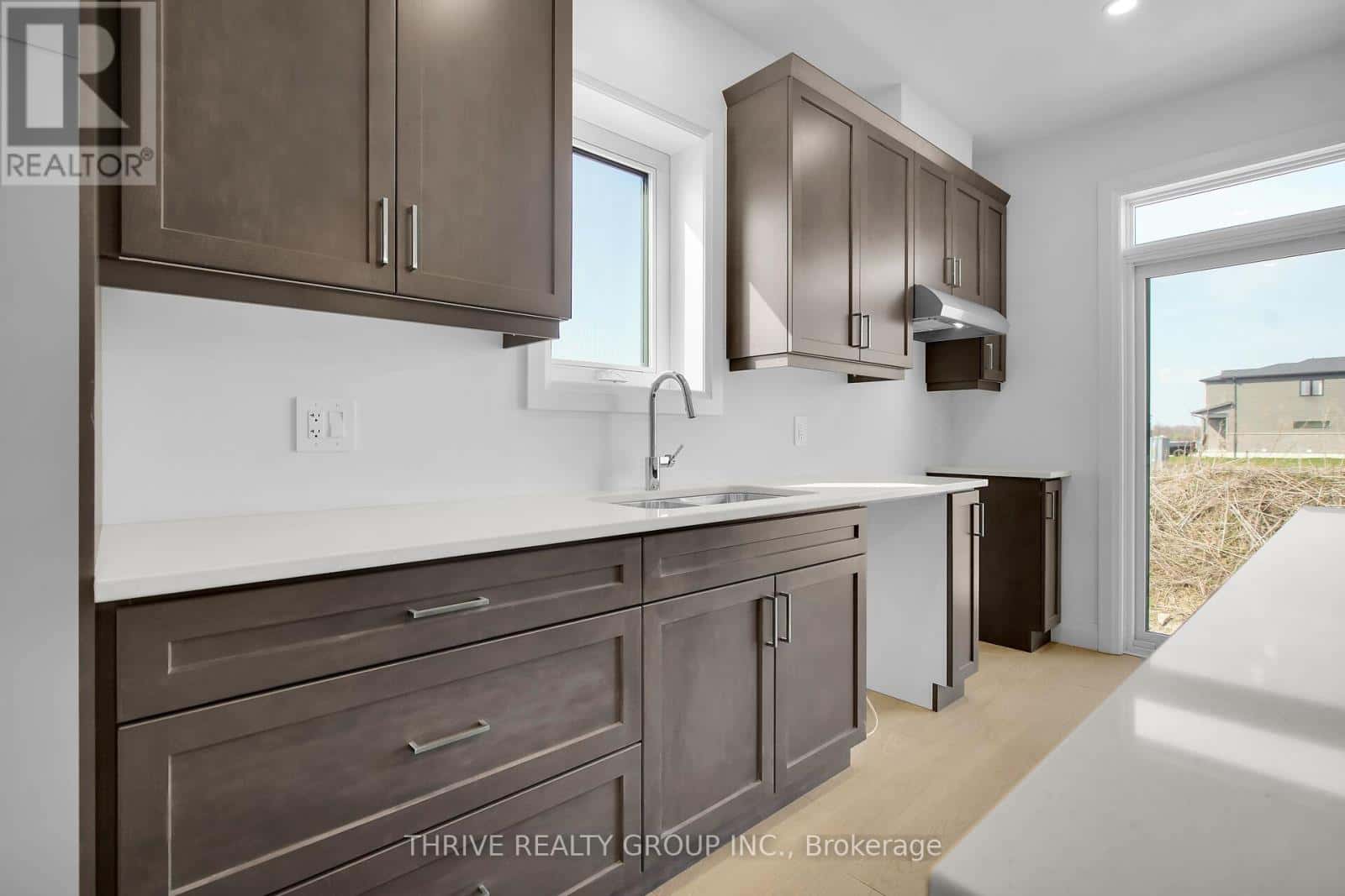 London North (North S) — London North (North S) - Photo 5 of 34