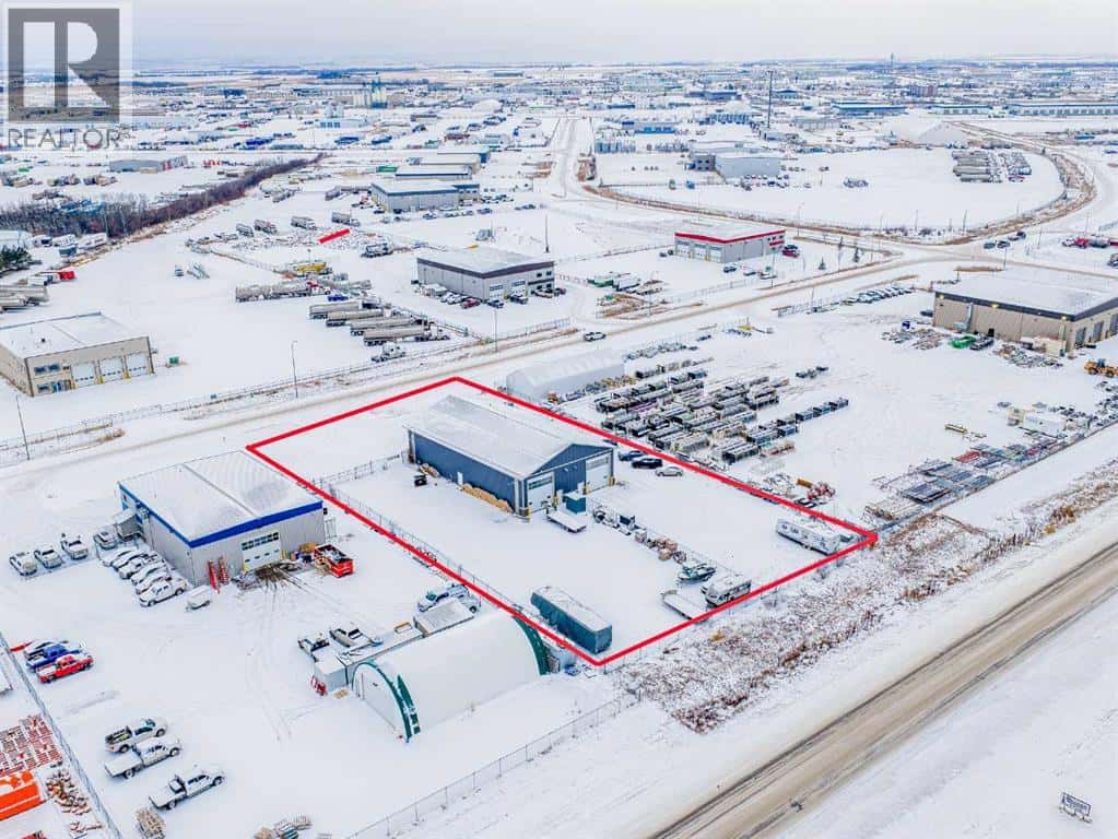 Clairmont — Clairmont - Photo 3 of 8