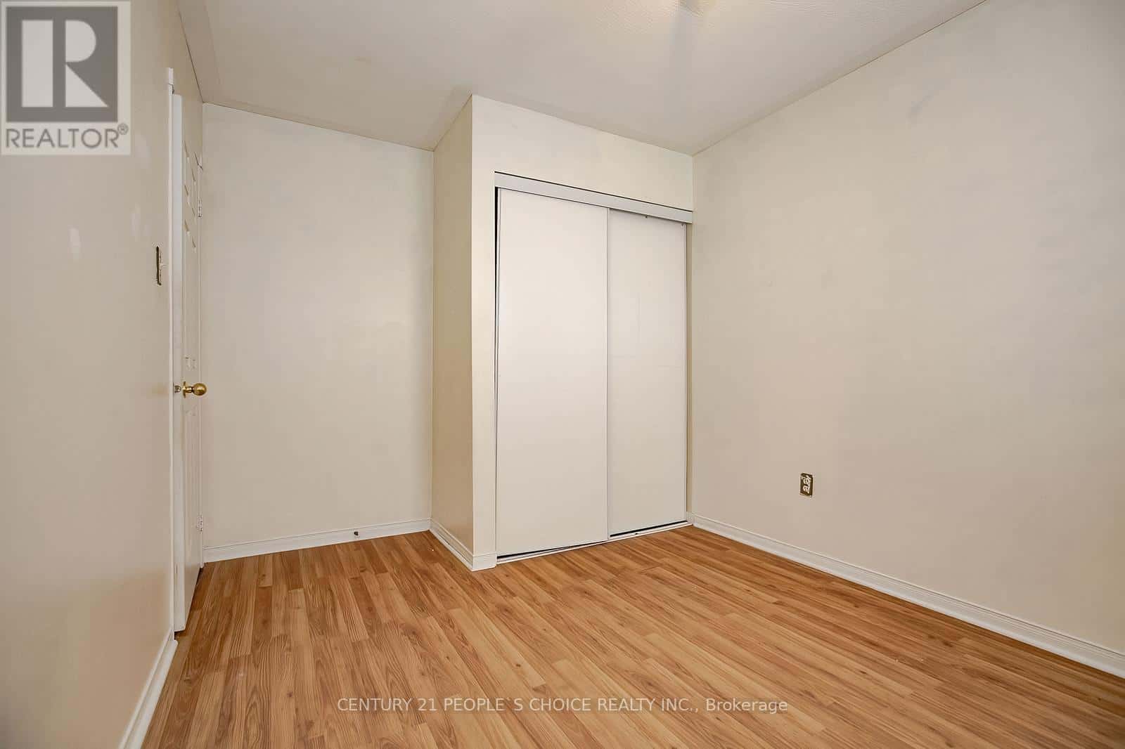 Brampton (Fletcher's Creek Village) — Brampton (Fletcher's Creek Village) - Photo 2 of 47