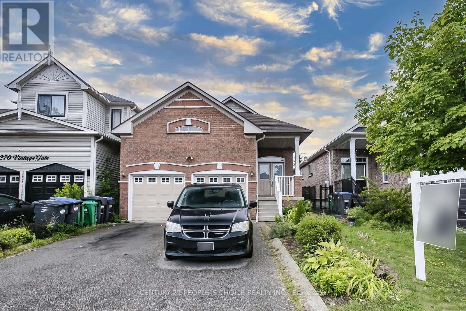 272 VINTAGE GATE — Brampton (Fletcher's Creek Village), Ontario - Photo 3 of 47