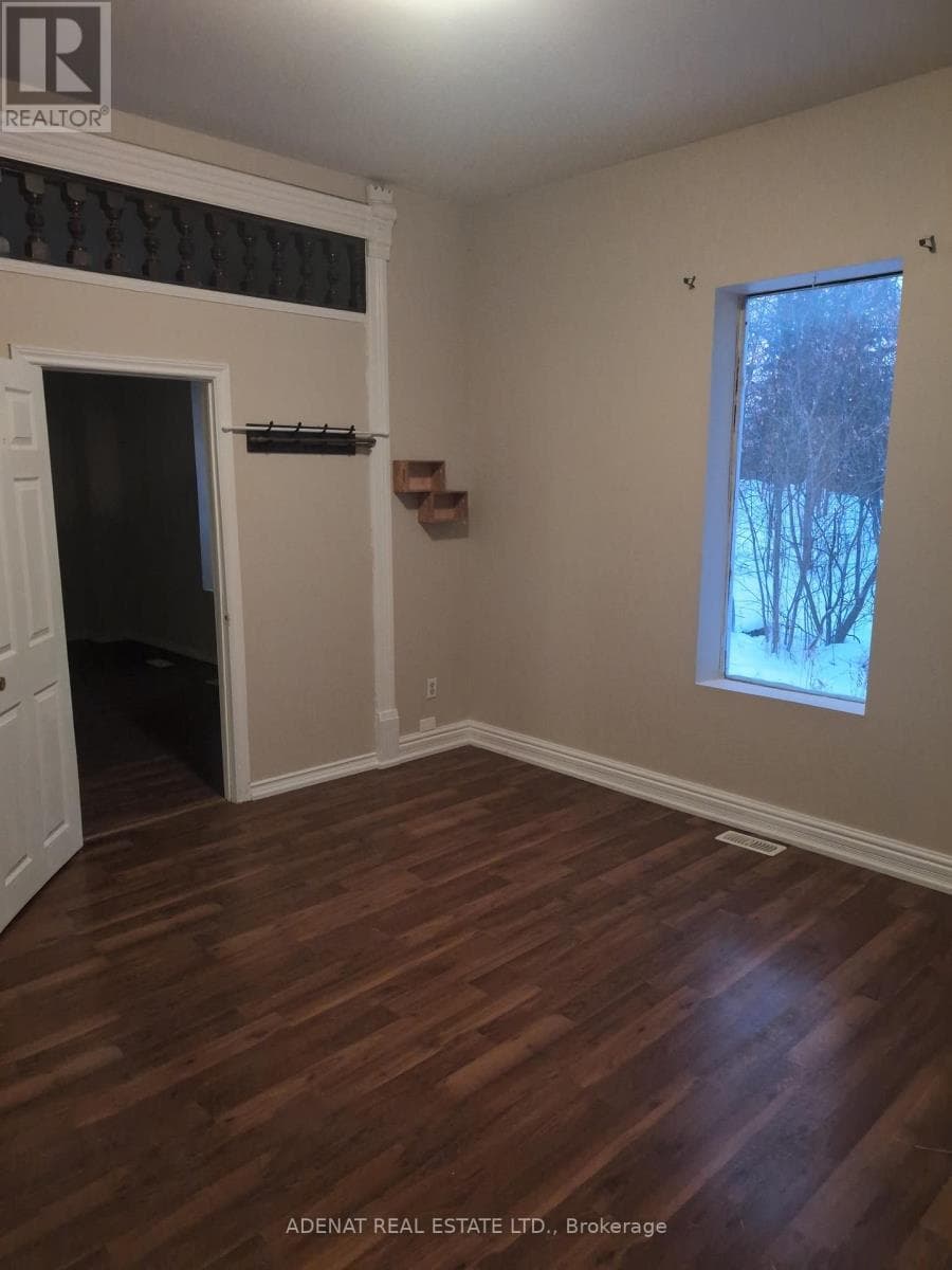 MAIN FL - 19734 AIRPORT ROAD — Caledon (Caledon Village) - Main photo